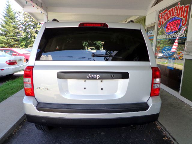 2011 Jeep Patriot XLE Moonroof