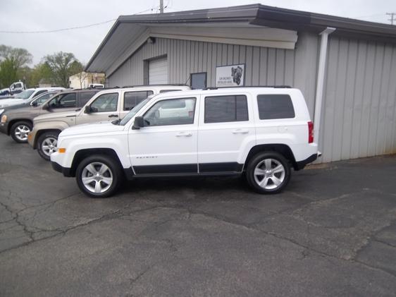 2011 Jeep Patriot Ram 3500 Diesel 2-WD