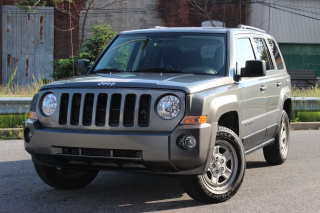 2012 Jeep Patriot Elk Conversion Van