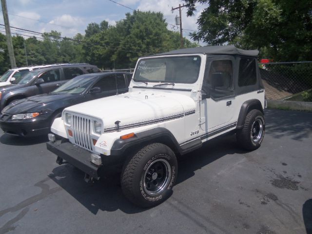 1988 Jeep Wrangler SLT 2WD Extended Cab