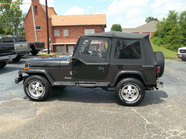 1988 Jeep Wrangler R350 4matic Navigation