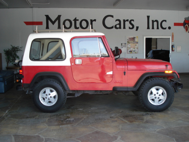 1991 Jeep Wrangler Regular Cab Silverado