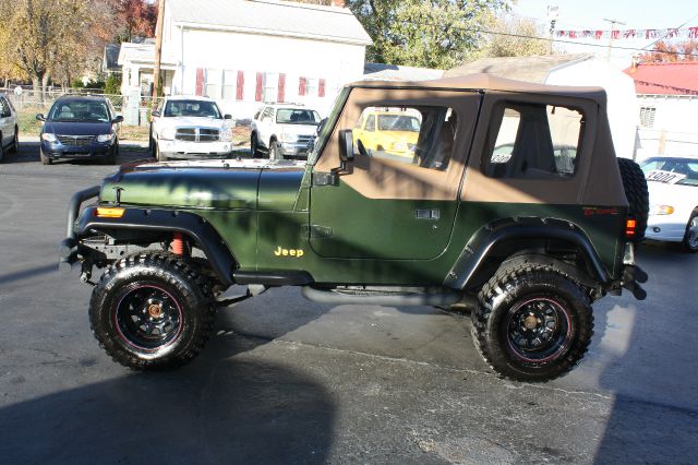 1995 Jeep Wrangler ION 1 4dr Sdn Auto