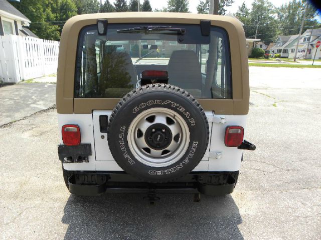 1995 Jeep Wrangler SE