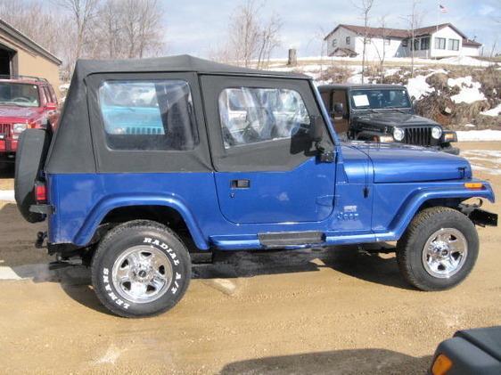 1995 Jeep Wrangler SE