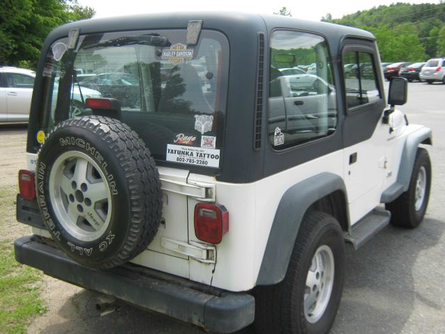 1997 Jeep Wrangler SE