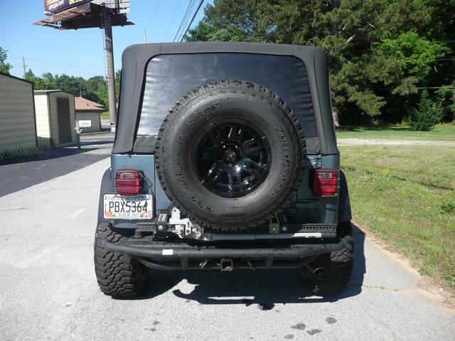 1998 Jeep Wrangler 2dr 102 WB 4WD Value Manual