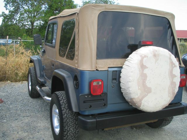 1999 Jeep Wrangler SE