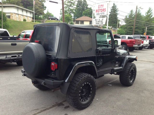 2001 Jeep Wrangler HD Extended Cab SLE