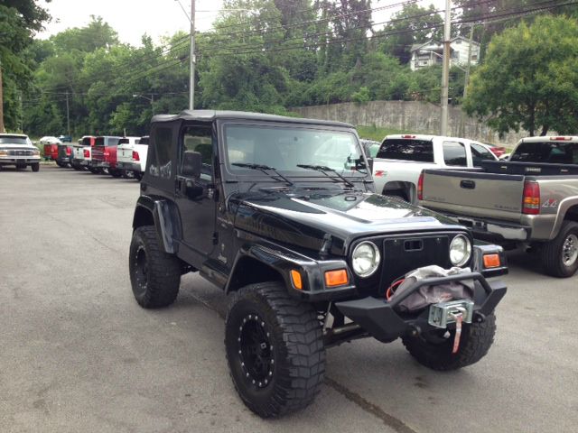 2001 Jeep Wrangler HD Extended Cab SLE