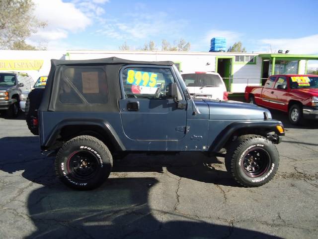 2001 Jeep Wrangler Bucket