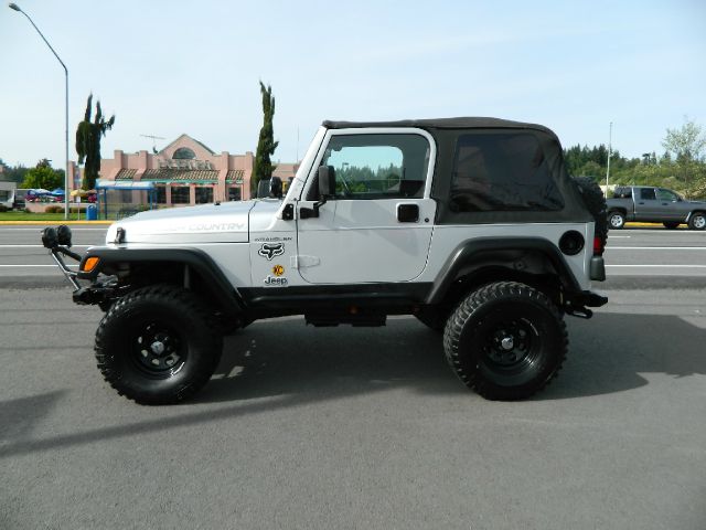 2002 Jeep Wrangler SW2