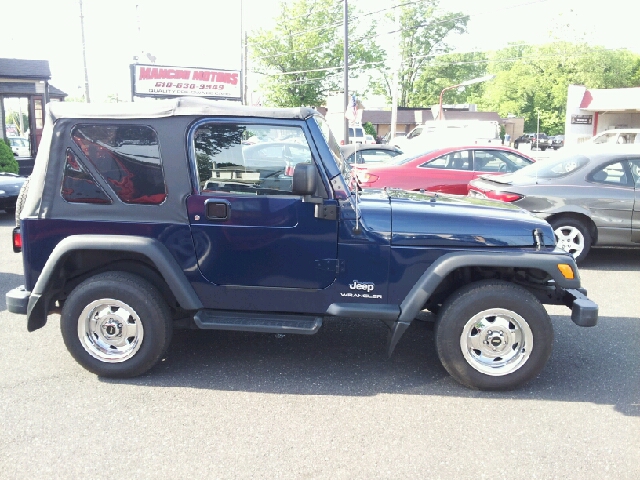 2004 Jeep Wrangler SE