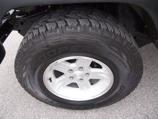 2004 Jeep Wrangler ALL Wheel Drive - NEW Tires