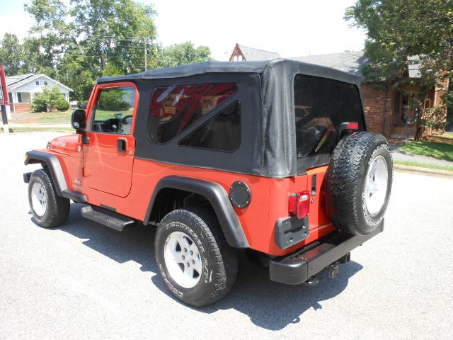 2005 Jeep Wrangler ALL Wheel Drive - NEW Tires