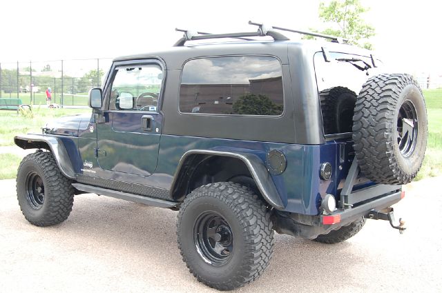 2005 Jeep Wrangler ALL Wheel Drive - NEW Tires