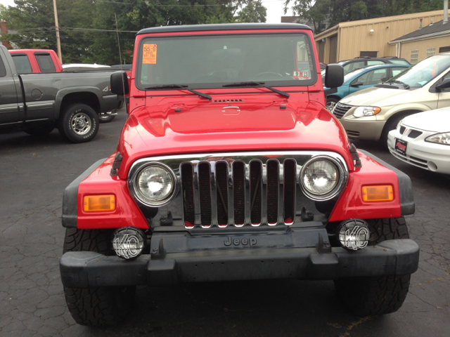 2005 Jeep Wrangler ALL Wheel Drive - NEW Tires