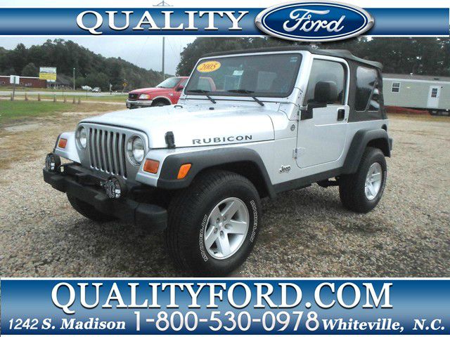 2005 Jeep Wrangler LS Premium Sedan