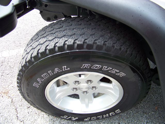 2005 Jeep Wrangler ALL Wheel Drive - NEW Tires