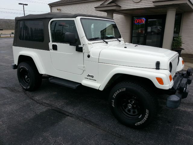 2005 Jeep Wrangler ALL Wheel Drive - NEW Tires