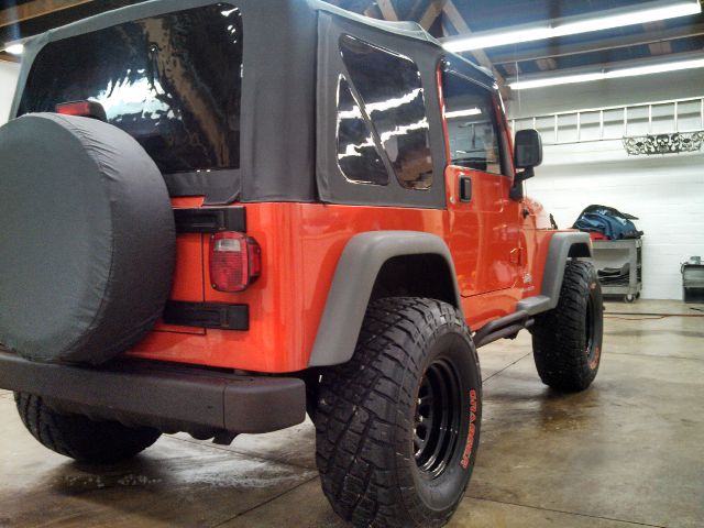 2005 Jeep Wrangler SE