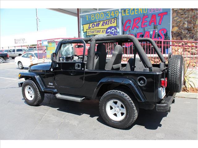 2005 Jeep Wrangler 3.6 V6 CXL AWD NAV DVD S/R Capt Chairs Loaded