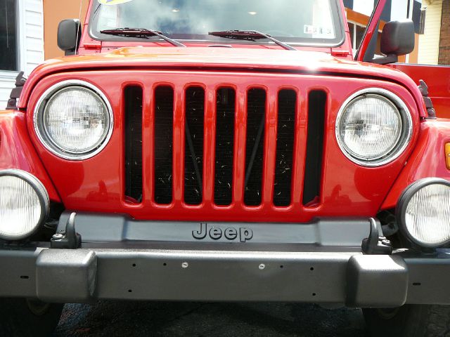 2006 Jeep Wrangler ALL Wheel Drive - NEW Tires