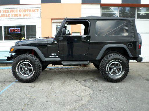 2006 Jeep Wrangler ALL Wheel Drive - NEW Tires