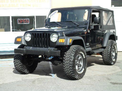 2006 Jeep Wrangler ALL Wheel Drive - NEW Tires