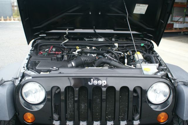 2007 Jeep Wrangler 1500 Extended Cargo Clean