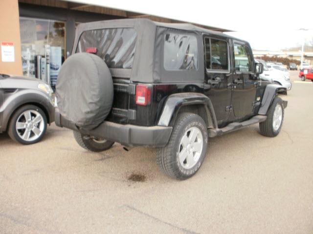 2007 Jeep Wrangler 3500 Dually 12 BOX Truck