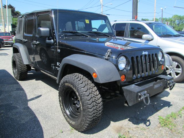 2007 Jeep Wrangler 1500 Extended Cargo Clean