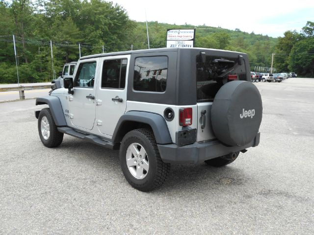 2007 Jeep Wrangler 1500 Extended Cargo Clean