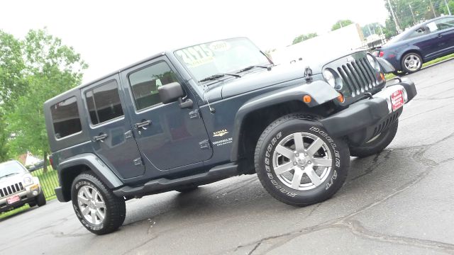 2007 Jeep Wrangler 1500 Extended Cargo Clean