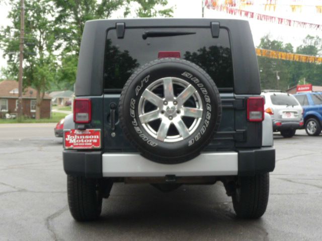 2007 Jeep Wrangler 1500 Extended Cargo Clean