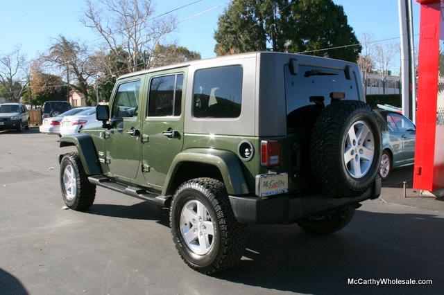 2007 Jeep Wrangler 3500 15 Passenger