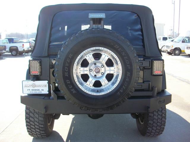 2007 Jeep Wrangler 3.73 Rear Axle Ratio, Leather Lo