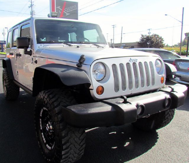 2007 Jeep Wrangler 1500 Extended Cargo Clean