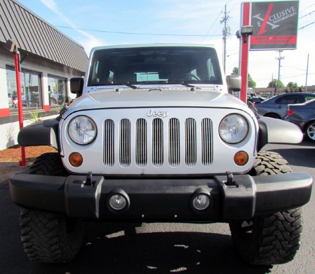 2007 Jeep Wrangler 1500 Extended Cargo Clean