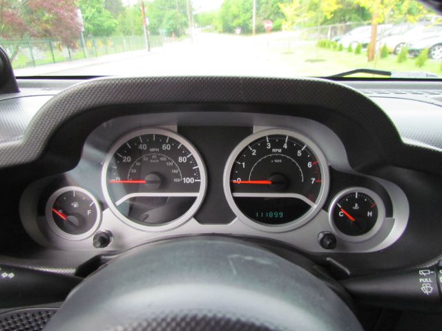 2007 Jeep Wrangler 1500 Extended Cargo Clean