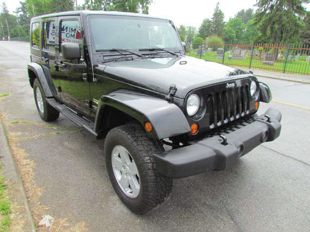 2007 Jeep Wrangler 1500 Extended Cargo Clean