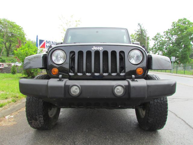 2007 Jeep Wrangler 1500 Extended Cargo Clean