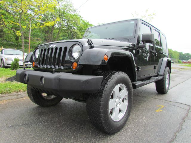 2007 Jeep Wrangler 1500 Extended Cargo Clean