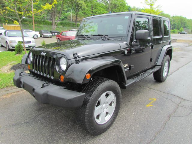 2007 Jeep Wrangler 1500 Extended Cargo Clean