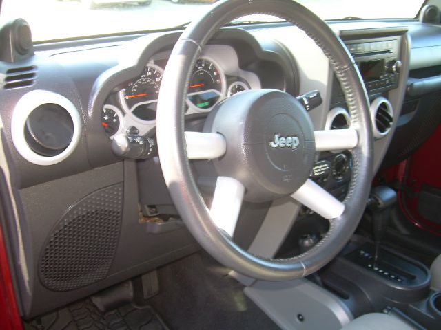 2008 Jeep Wrangler 1500 Extended Cargo Clean