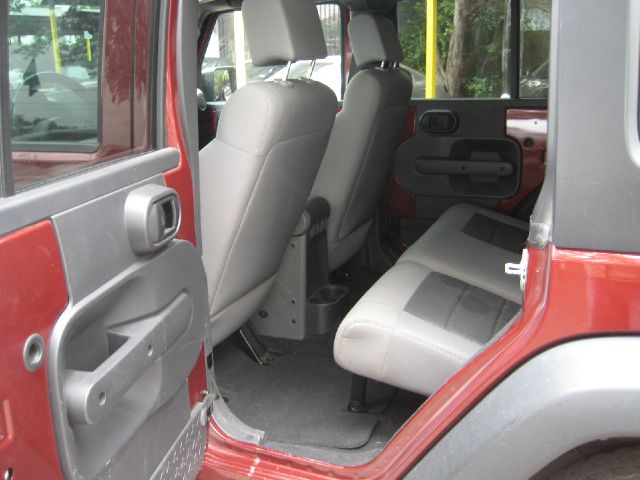 2008 Jeep Wrangler 1500 Extended Cargo Clean