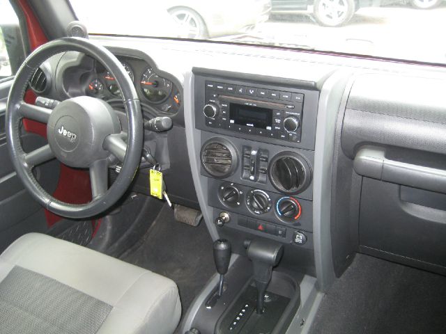 2008 Jeep Wrangler 1500 Extended Cargo Clean