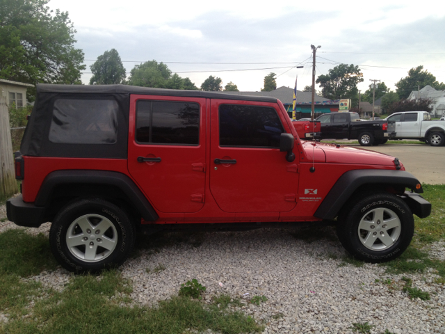 2008 Jeep Wrangler 1500 Extended Cargo Clean