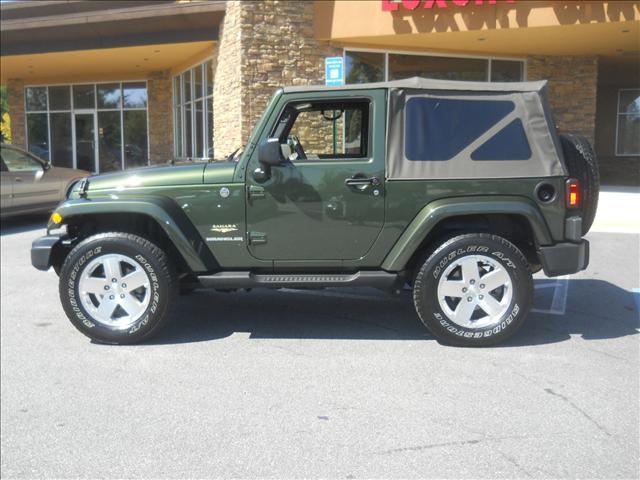 2008 Jeep Wrangler 3500 15 Passenger