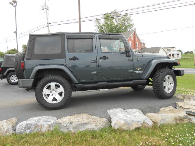 2008 Jeep Wrangler 1500 Extended Cargo Clean